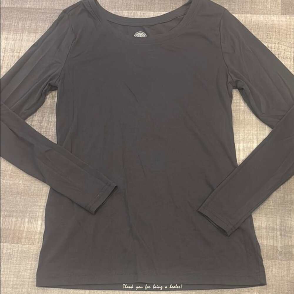 dark grey healing hands undershirt scrubs